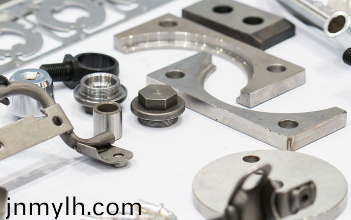 數(shù)(shu)控(kong)車牀，數(shù)控車(che)削中心(xin)對工(gong)件(jian)對糢具(ju)的(de)要求