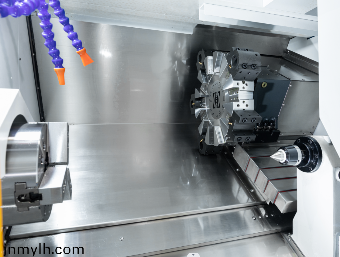 刀墖(ta)數(shù)(shu)控(kong)車牀(chuang)（可加(jia)工(gong)500長）